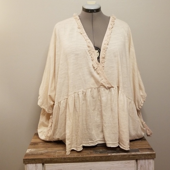 Umgee Cream Top size S - Picture 1 of 6